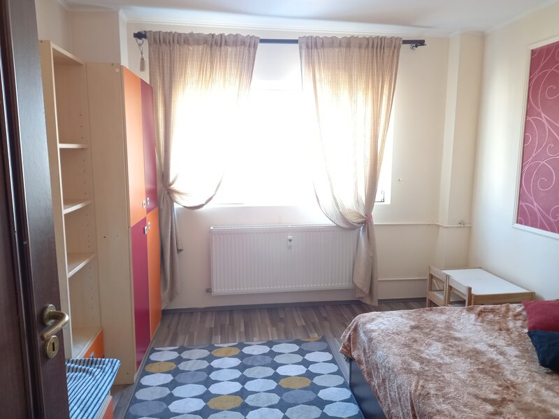 Rahova, Ene Modoran, apartament mobilat si utilat,